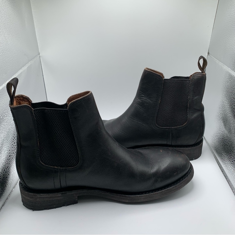 NWOB Frye Men's Bowery TYLER Chelsea Boot size 8 distressed 1624 - Picture 11 of 14
